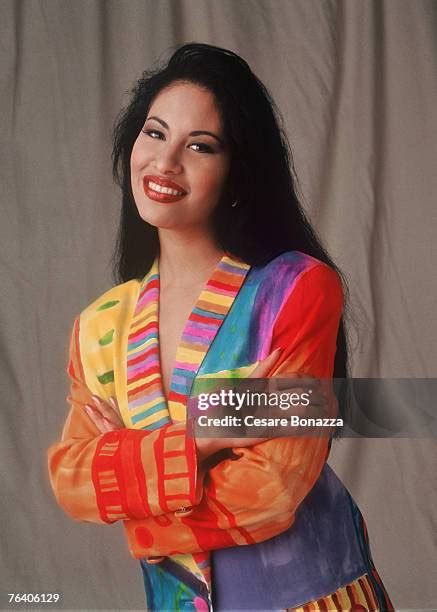 803 Selena Quintanilla Photos and High